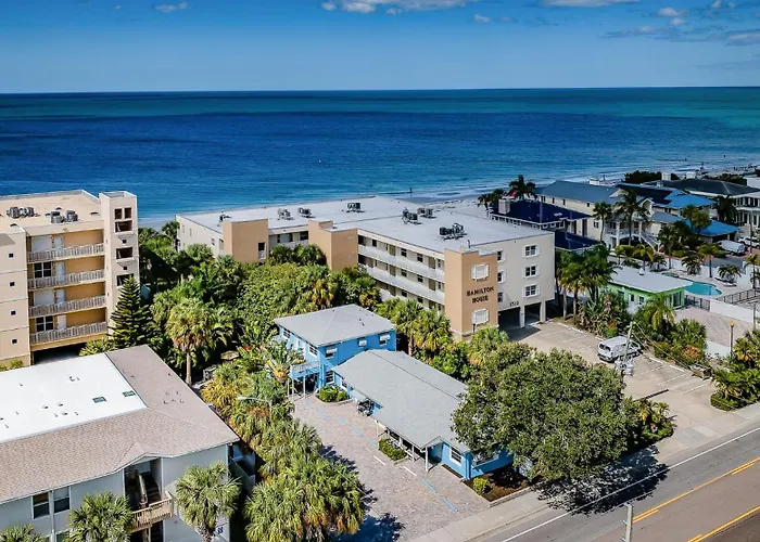 Blue Water Beachside 2 Apartment