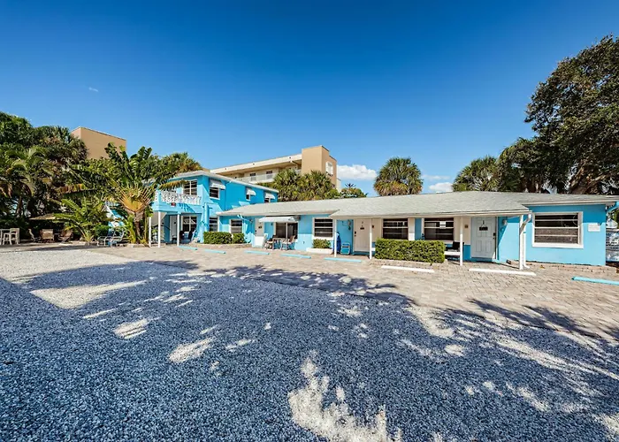 Apartment Blue Water Beachside 2 *