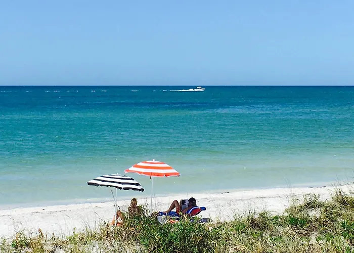 Blue Water Beachside 2 * Clearwater Beach
